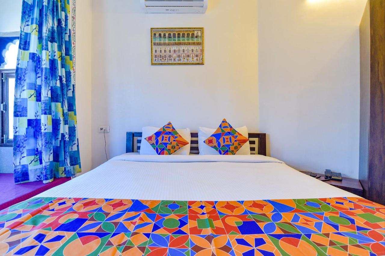 Fabexpress Achrol Palace Udaipur Exterior photo